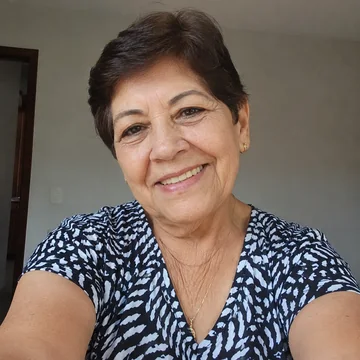 Foto de Neuza, leitora do e-book Pergunte Sem Medo
